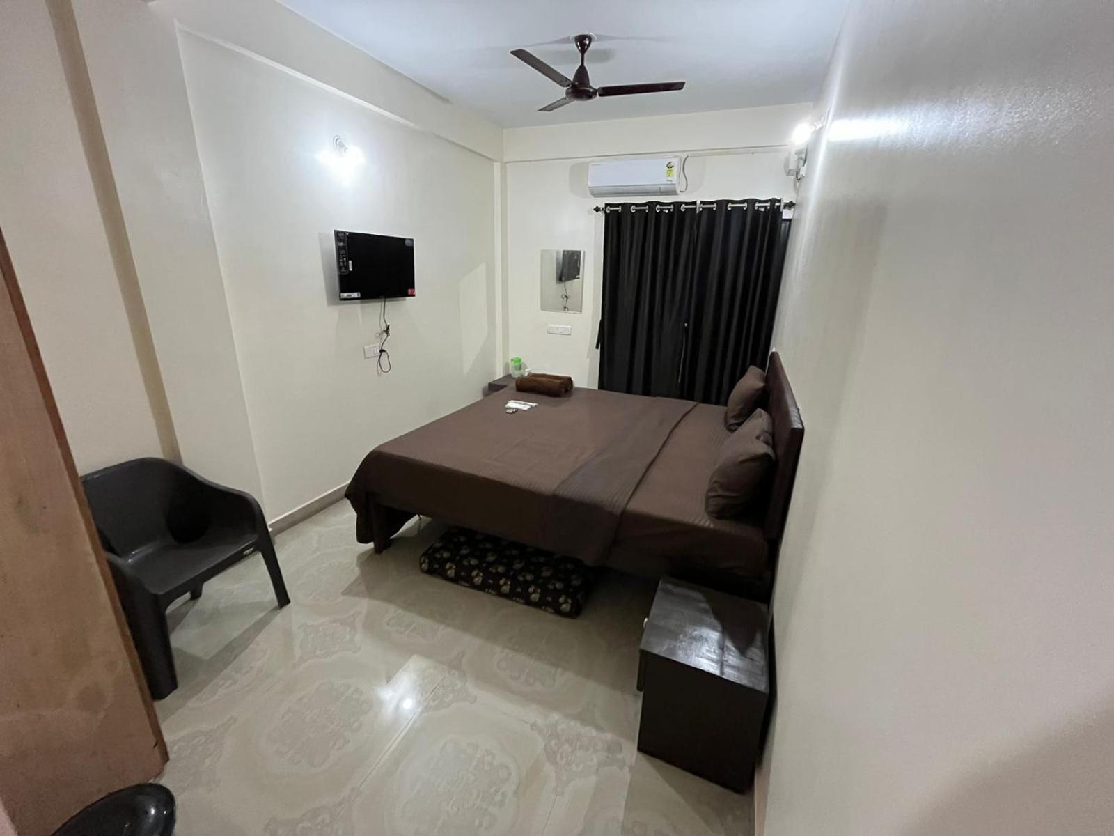 Hotel Saffron Бага Экстерьер фото