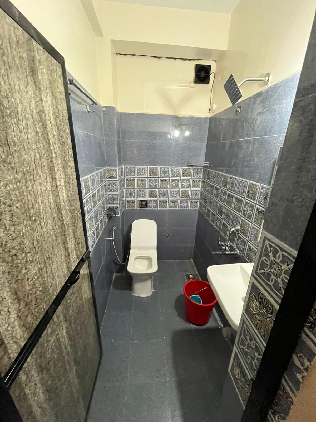 Hotel Saffron Бага Экстерьер фото